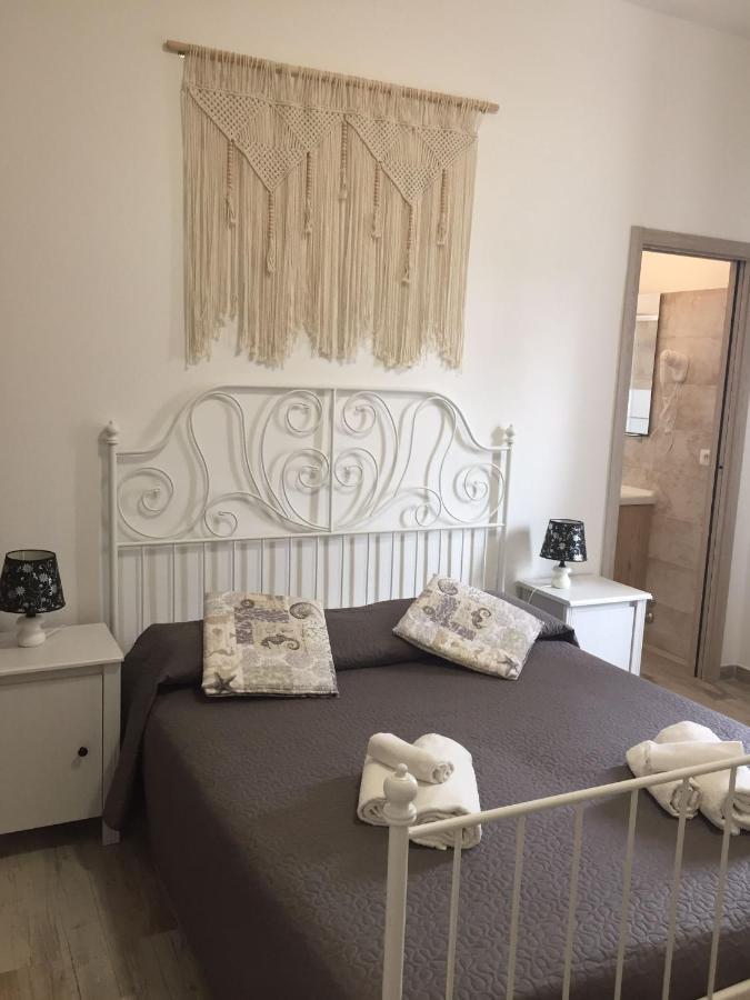 Hotel Da Patrizia à Santa Teresa Gallura Extérieur photo