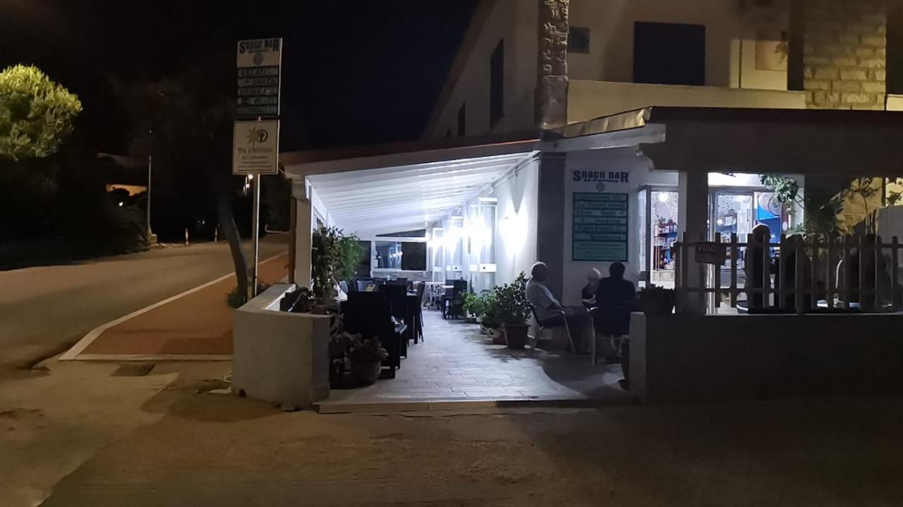 Hotel Da Patrizia à Santa Teresa Gallura Extérieur photo